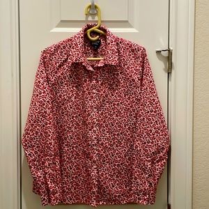 Sz 10 women's cotton blouse in pink/black on white. No iron. Lands end.